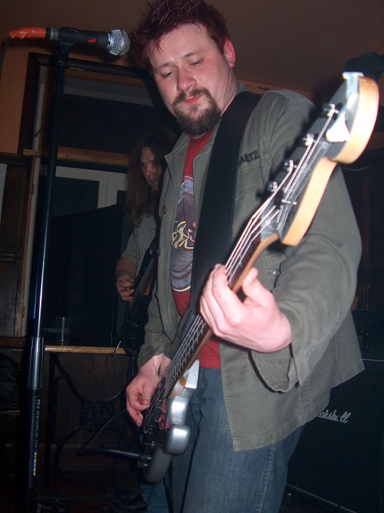 Koncert KSU w Pubie u Gibona 2004 rok Ostrołęka - zdjęcie #14 - eOstroleka.pl