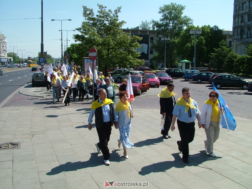 Pikieta pracowników elektrowni Ostrołęka Warszawa 2005 - zdjęcie #35 - eOstroleka.pl