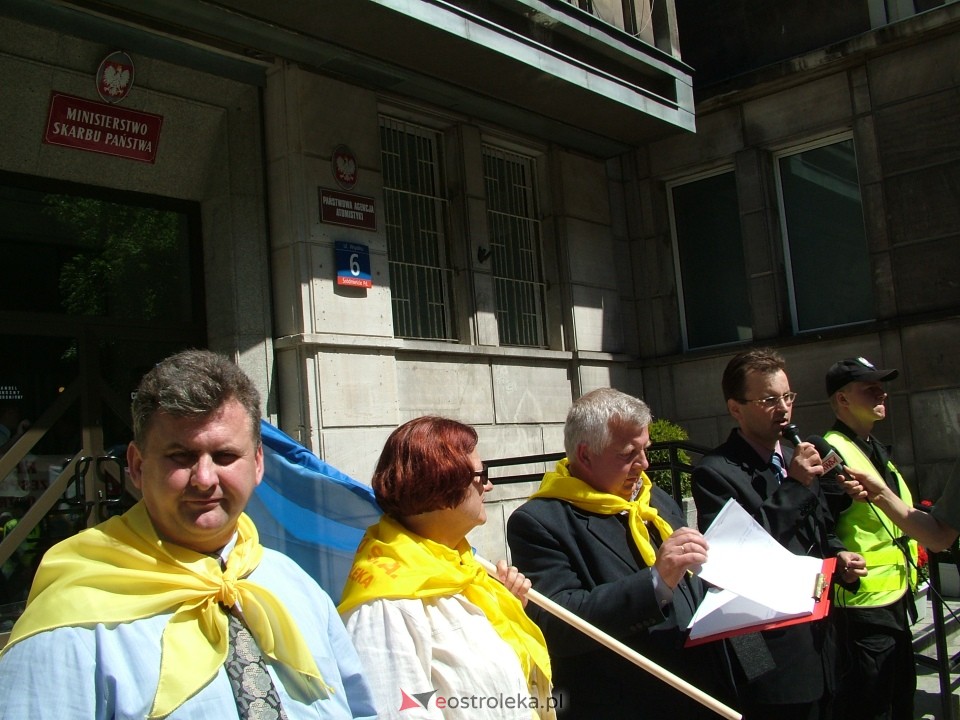 Pikieta pracowników elektrowni Ostrołęka Warszawa 2005 - zdjęcie #22 - eOstroleka.pl