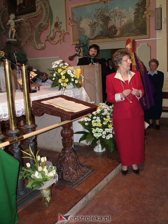 Nadanie imienia ZSZ 3 w Ostrołęce w 2004 roku - zdjęcie #39 - eOstroleka.pl