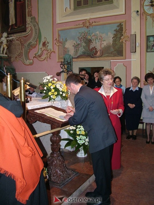 Nadanie imienia ZSZ 3 w Ostrołęce w 2004 roku - zdjęcie #23 - eOstroleka.pl