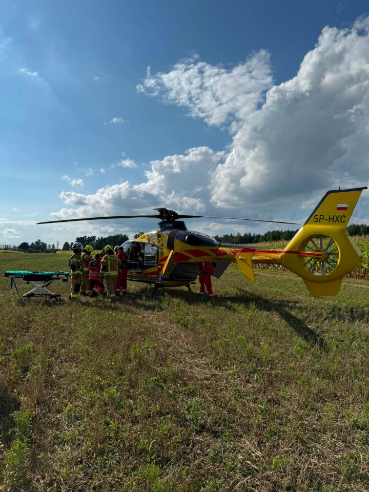 Poważny wypadek w Wykrocie na DW 645 [20.08.2026] - zdjęcie #5 - eOstroleka.pl