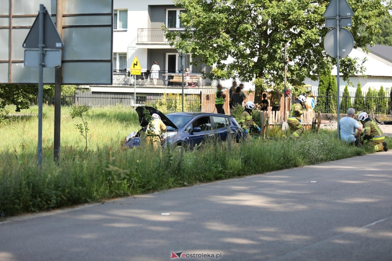 Wypadek w drogowy Gnatach [21.08.2026] - zdjęcie #14 - eOstroleka.pl