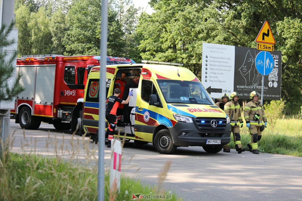 Wypadek w drogowy Gnatach [21.08.2026] - zdjęcie #3 - eOstroleka.pl