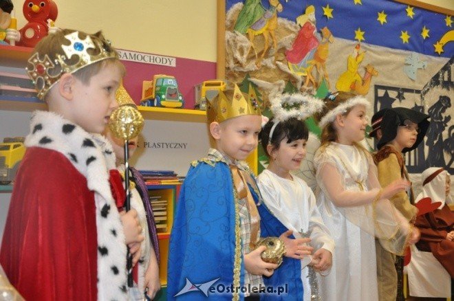 Przedszkole Miejskie nr 8: Jasełka dla rodziców [21.XII.2011] - zdjęcie #26 - eOstroleka.pl