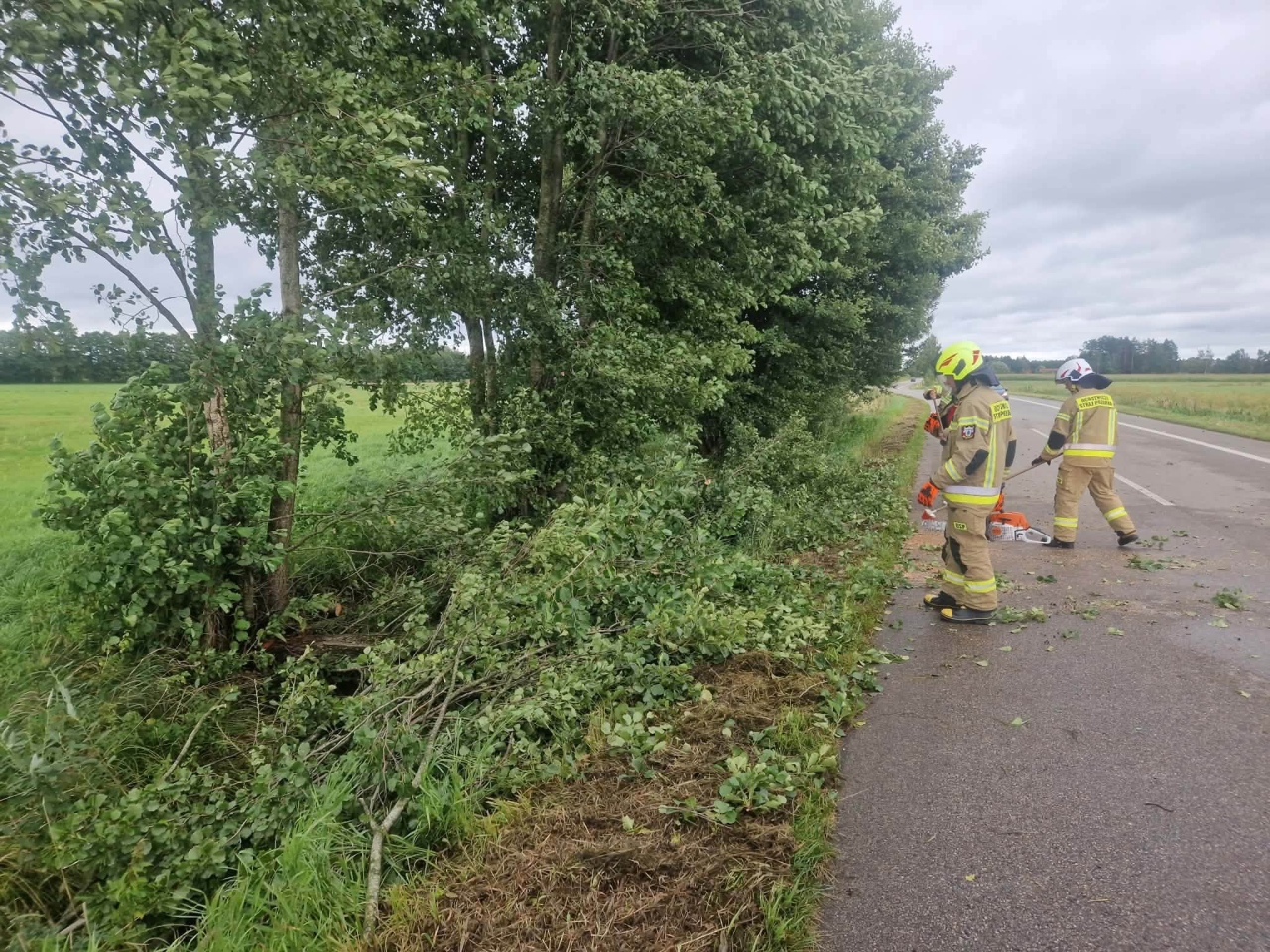 Skutki nawałnicy w Ostrołęce i powiecie ostrołęckim [23.08.2026] - zdjęcie #34 - eOstroleka.pl