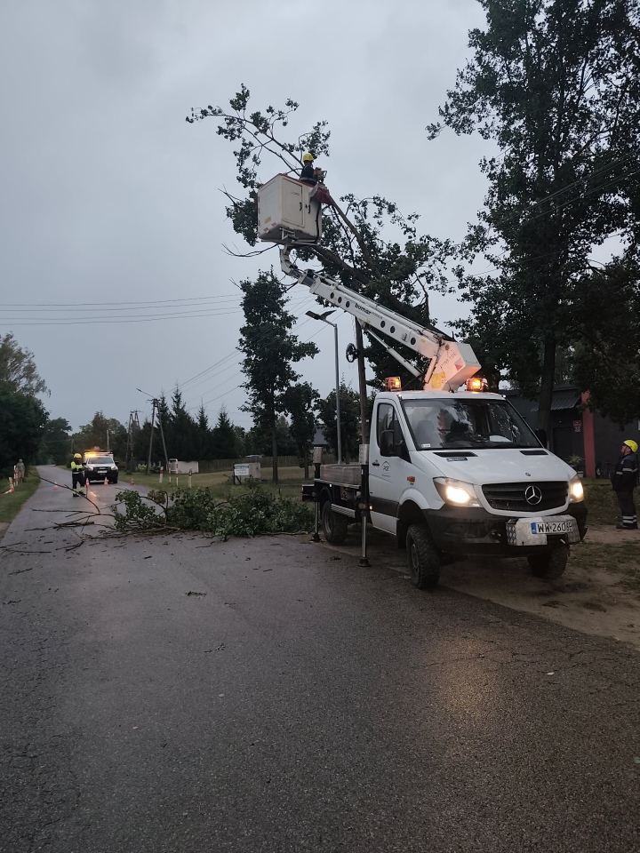 Skutki nawałnicy w Ostrołęce i powiecie ostrołęckim [23.08.2026] - zdjęcie #1 - eOstroleka.pl