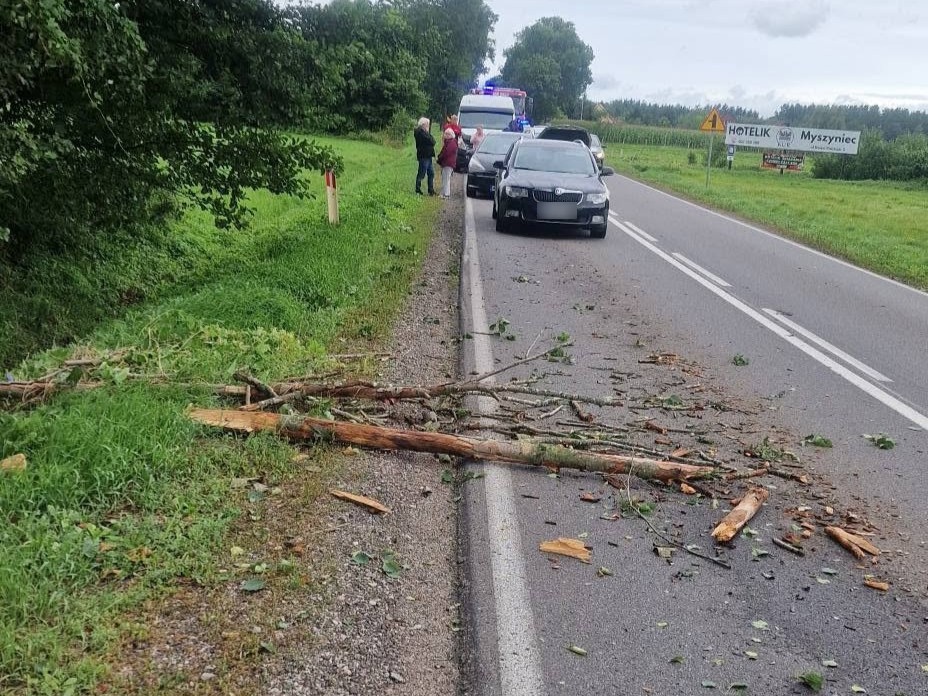Karambol w Wachu [22.08.2026] - zdjęcie #4 - eOstroleka.pl