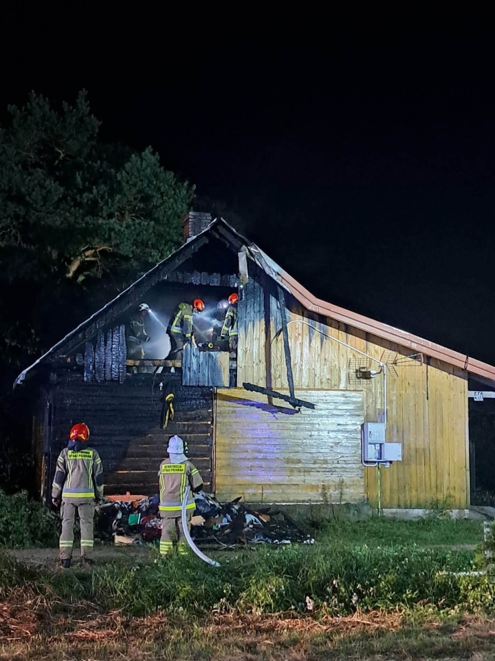 Pożar w Bandysiach [24.08.2026] - zdjęcie #6 - eOstroleka.pl