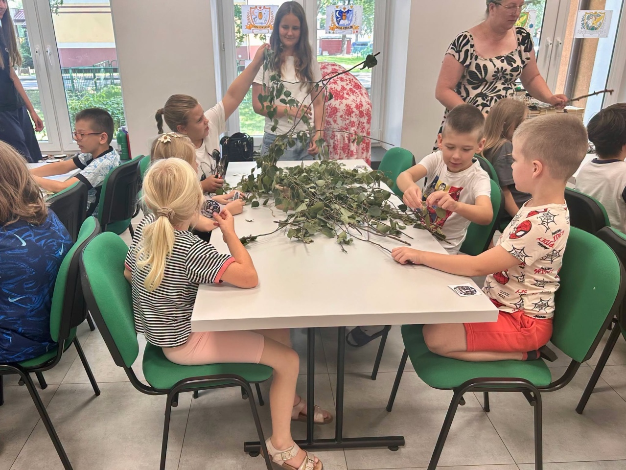 Magiczny tydzień w bibliotece na Wojtkach. Tak wyglądała Akademia Młodego Czarodzieja [25.08.2026]  - zdjęcie #44 - eOstroleka.pl