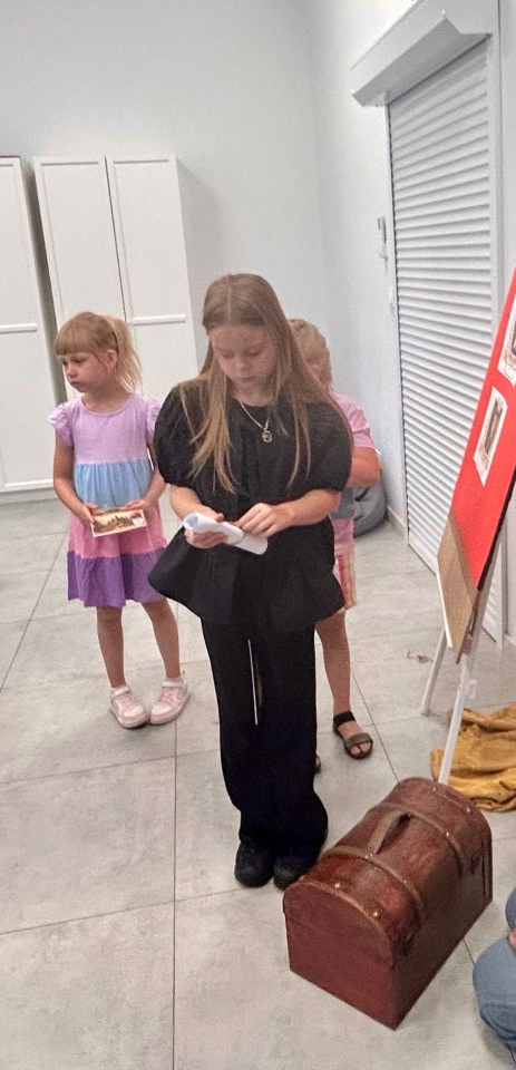 Magiczny tydzień w bibliotece na Wojtkach. Tak wyglądała Akademia Młodego Czarodzieja [25.08.2026]  - zdjęcie #27 - eOstroleka.pl