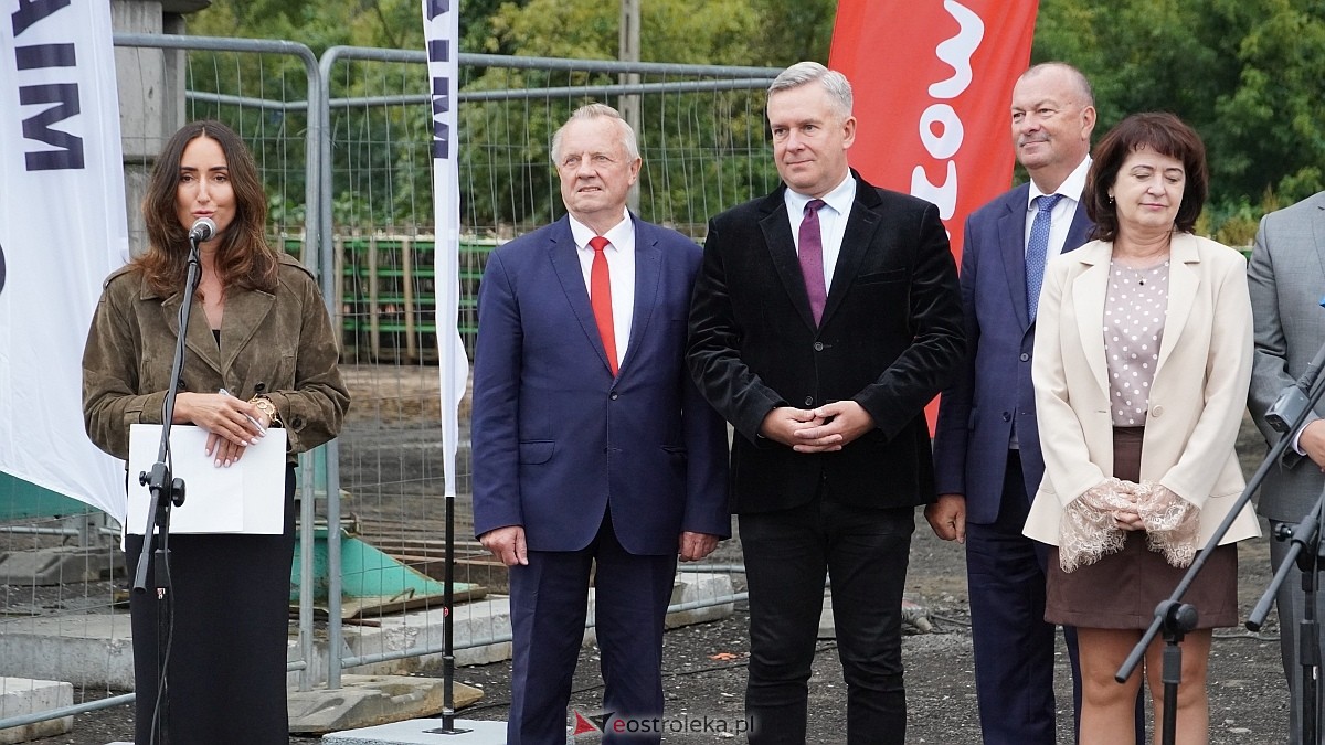 Konferencja prasowa na budowie nowego mostu przez Narew [25.08.2026] - zdjęcie #68 - eOstroleka.pl