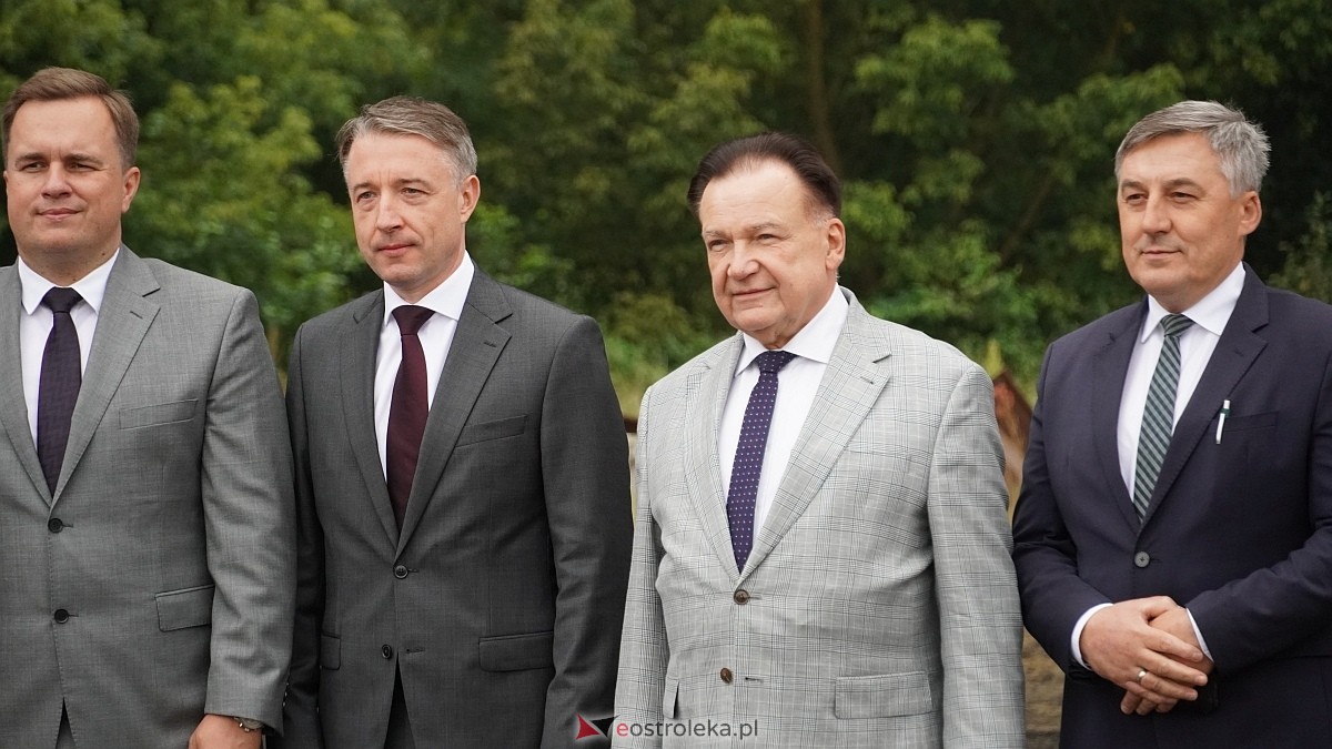 Konferencja prasowa na budowie nowego mostu przez Narew [25.08.2026] - zdjęcie #42 - eOstroleka.pl