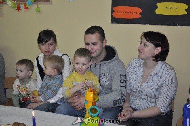 Spotkanie opłatkowe w żłobku Jaś i Małgosia [23.XII.2011] - zdjęcie #13 - eOstroleka.pl