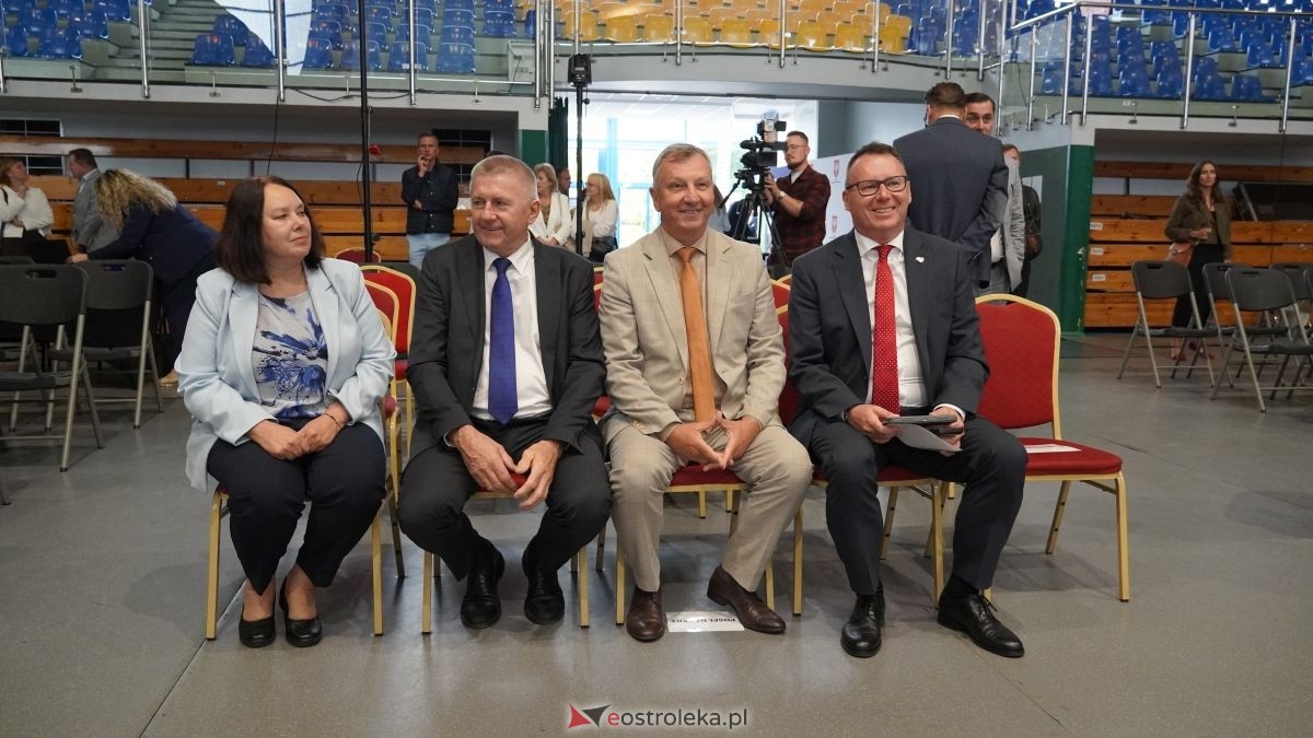 Sesja Sejmiku Województwa Mazowieckiego w Ostrołęce [25.08.2026] - zdjęcie #63 - eOstroleka.pl