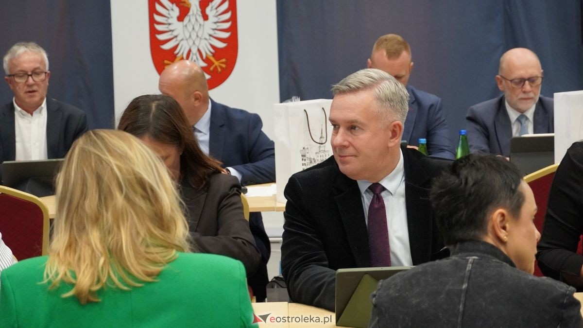 Sesja Sejmiku Województwa Mazowieckiego w Ostrołęce [25.08.2026] - zdjęcie #41 - eOstroleka.pl