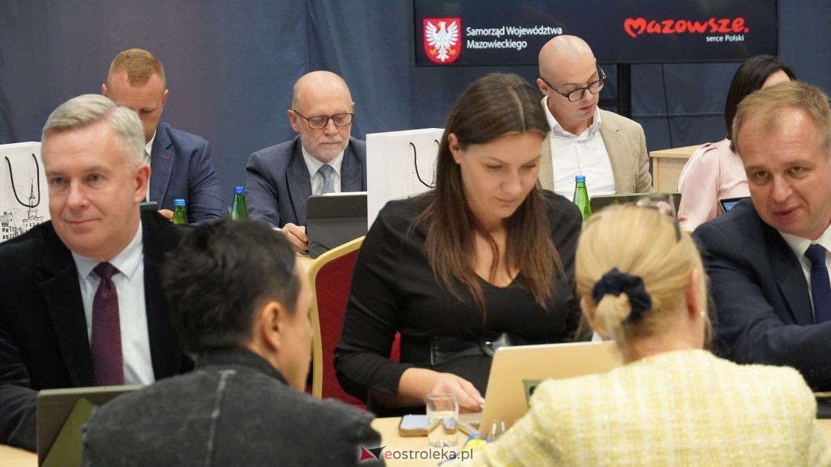 Sesja Sejmiku Województwa Mazowieckiego w Ostrołęce [25.08.2026] - zdjęcie #40 - eOstroleka.pl