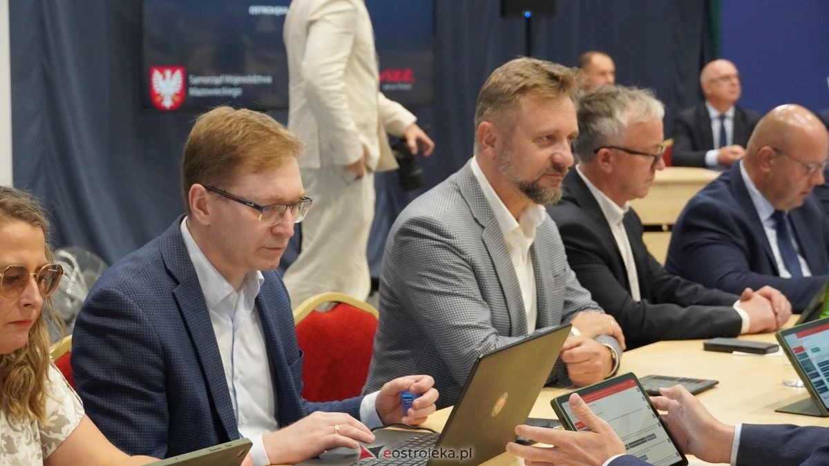 Sesja Sejmiku Województwa Mazowieckiego w Ostrołęce [25.08.2026] - zdjęcie #26 - eOstroleka.pl