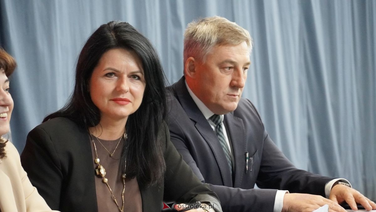 Podpisanie umów w ramach programu Fundusze Europejskie dla Mazowsza [25.08.2026] - zdjęcie #66 - eOstroleka.pl