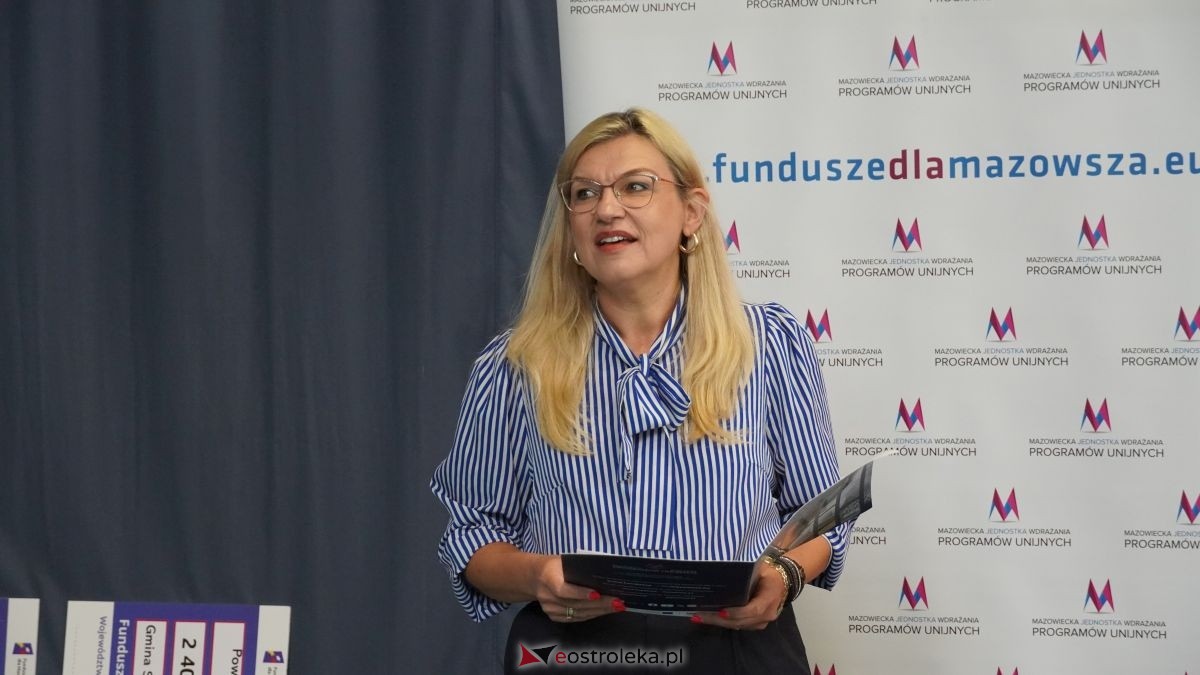 Podpisanie umów w ramach programu Fundusze Europejskie dla Mazowsza [25.08.2026] - zdjęcie #52 - eOstroleka.pl