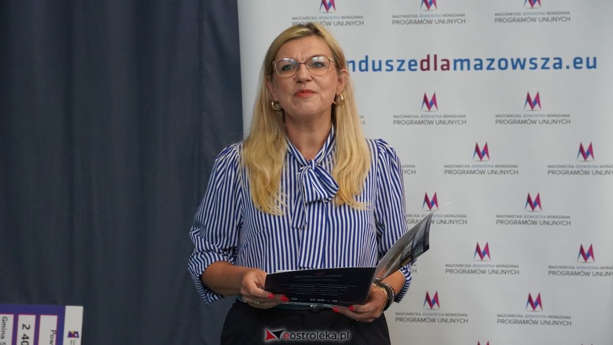 Podpisanie umów w ramach programu Fundusze Europejskie dla Mazowsza [25.08.2026] - zdjęcie #51 - eOstroleka.pl