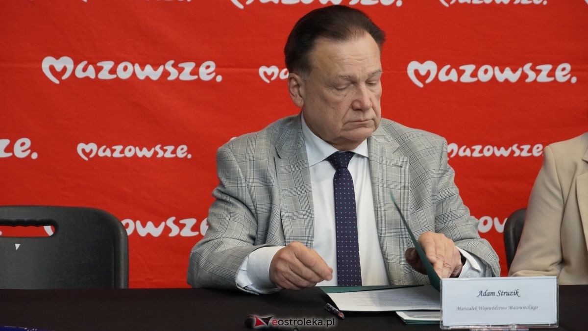 Podpisanie umów w ramach programu Fundusze Europejskie dla Mazowsza [25.08.2026] - zdjęcie #50 - eOstroleka.pl