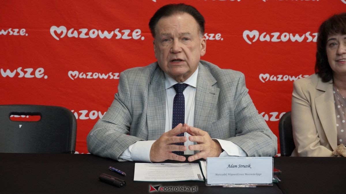 Podpisanie umów w ramach programu Fundusze Europejskie dla Mazowsza [25.08.2026] - zdjęcie #43 - eOstroleka.pl