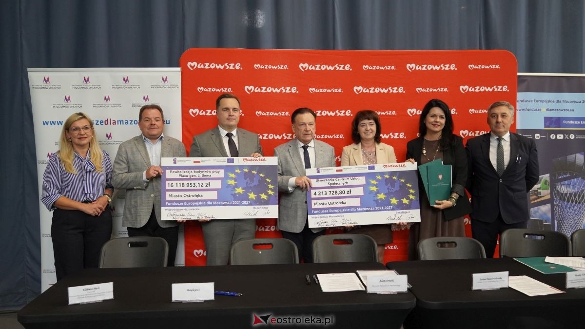 Podpisanie umów w ramach programu Fundusze Europejskie dla Mazowsza [25.08.2026] - zdjęcie #9 - eOstroleka.pl