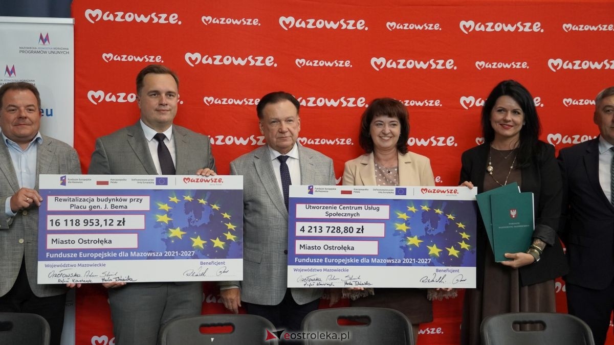 Podpisanie umów w ramach programu Fundusze Europejskie dla Mazowsza [25.08.2026] - zdjęcie #7 - eOstroleka.pl