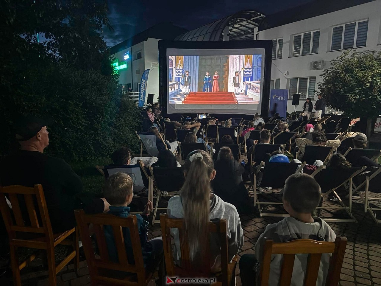 Kino plenerowe w Lelisie z europosłem Halickim [25.08.2026] - zdjęcie #14 - eOstroleka.pl
