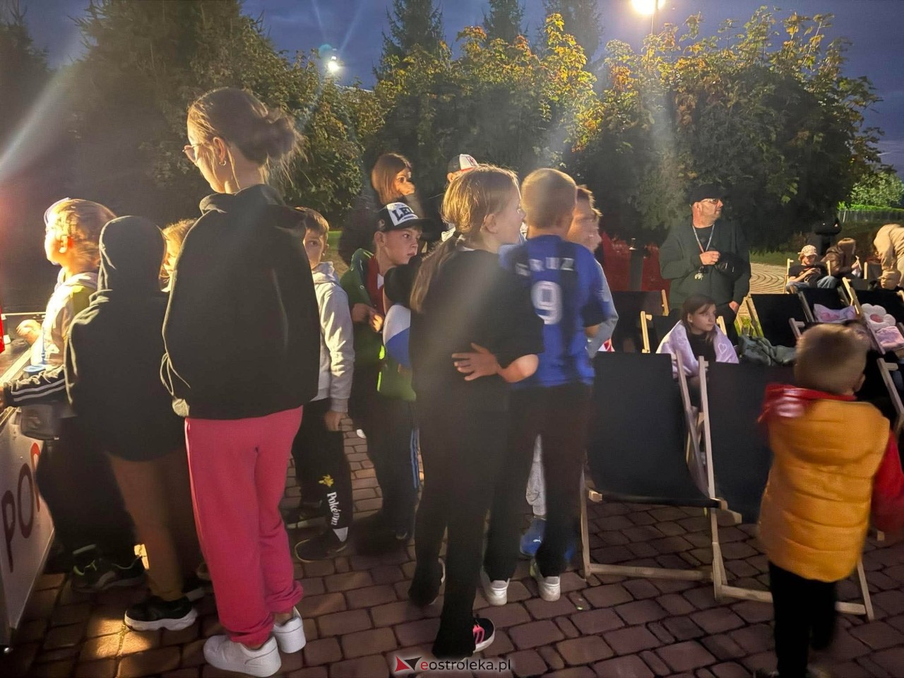 Kino plenerowe w Lelisie z europosłem Halickim [25.08.2026] - zdjęcie #8 - eOstroleka.pl