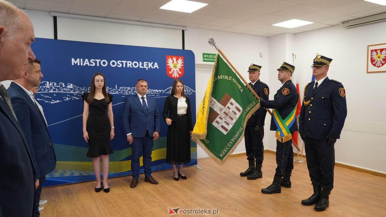 Uroczystość wręczenia aktów stopnia awansu zawodowego nauczyciela mianowanego [27.08.2026] - zdjęcie #80 - eOstroleka.pl