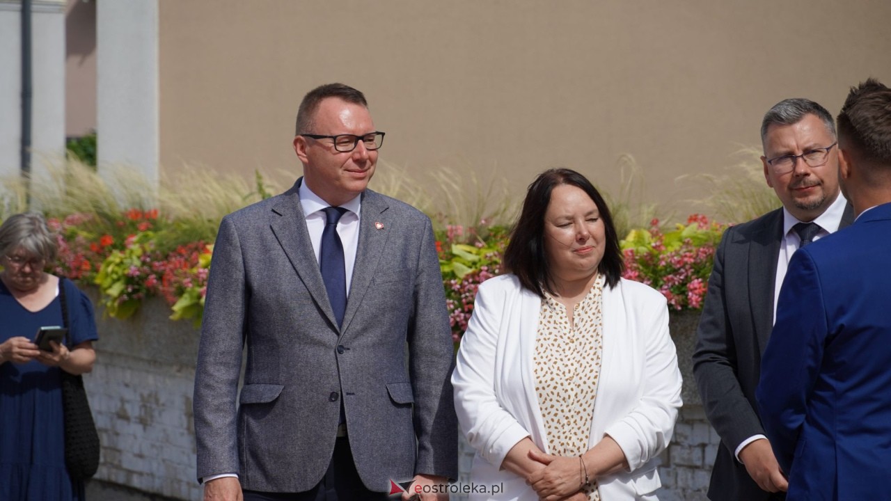 Operalia 2026 - odsłonięcie Ostrołęckiej Nuty Grażyny Brodzińskiej [28.08.2026] - zdjęcie #59 - eOstroleka.pl