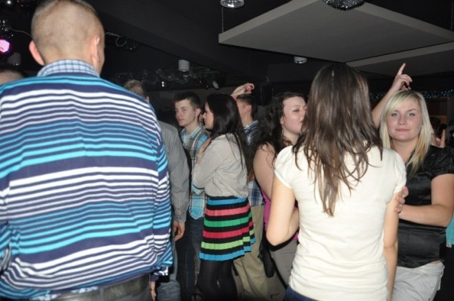 Pierwszy dzień świąt w klubie U studentów [25.XII.2011] - zdjęcie #47 - eOstroleka.pl