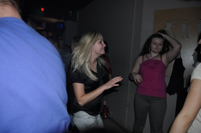 Pierwszy dzień świąt w klubie U studentów [25.XII.2011] - zdjęcie #42 - eOstroleka.pl