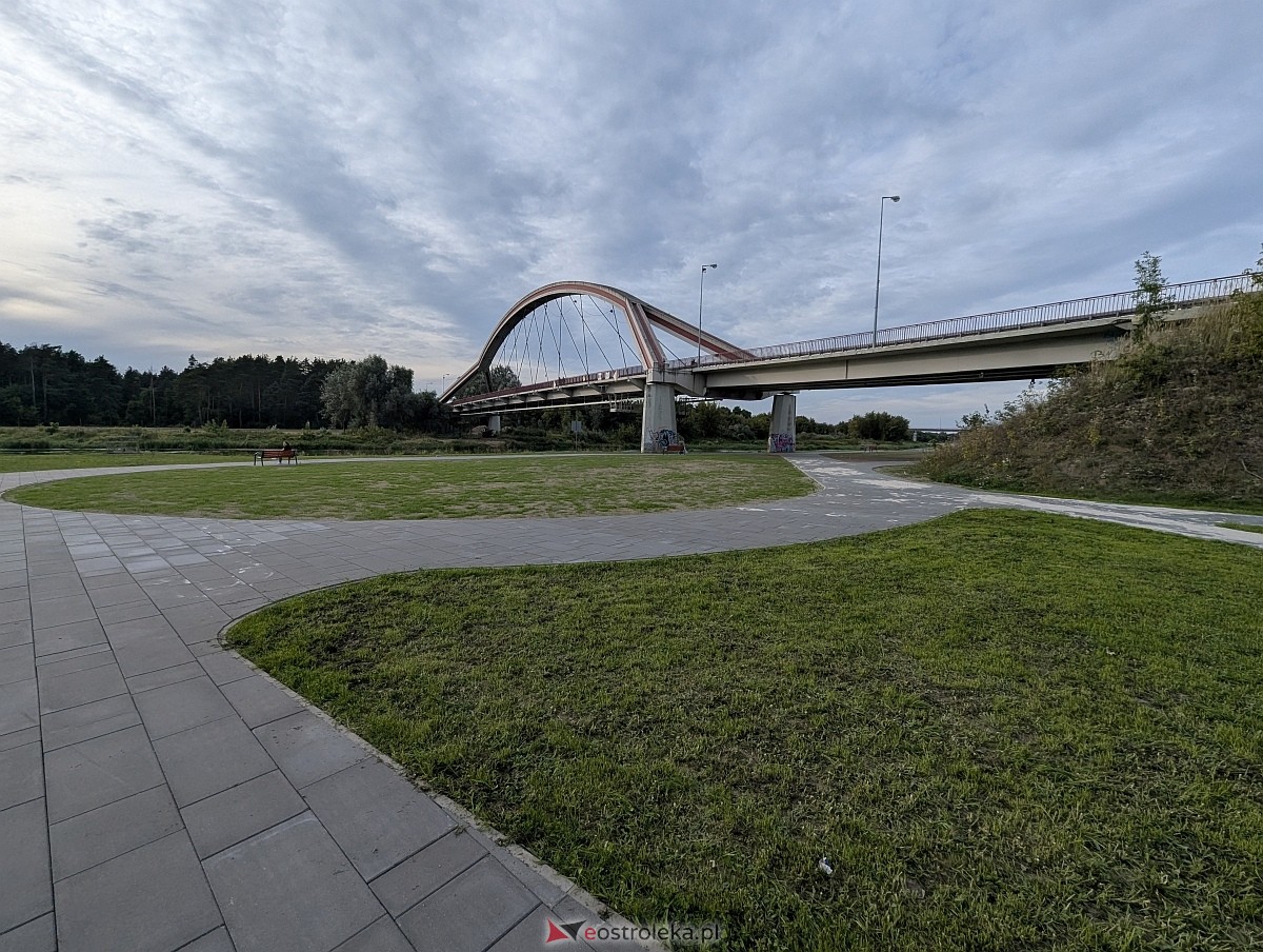 Nadnarwiańskie bulwary w budowie - to miejsce Ostrołęczanie pokochają! [28.08.2026] - zdjęcie #4 - eOstroleka.pl