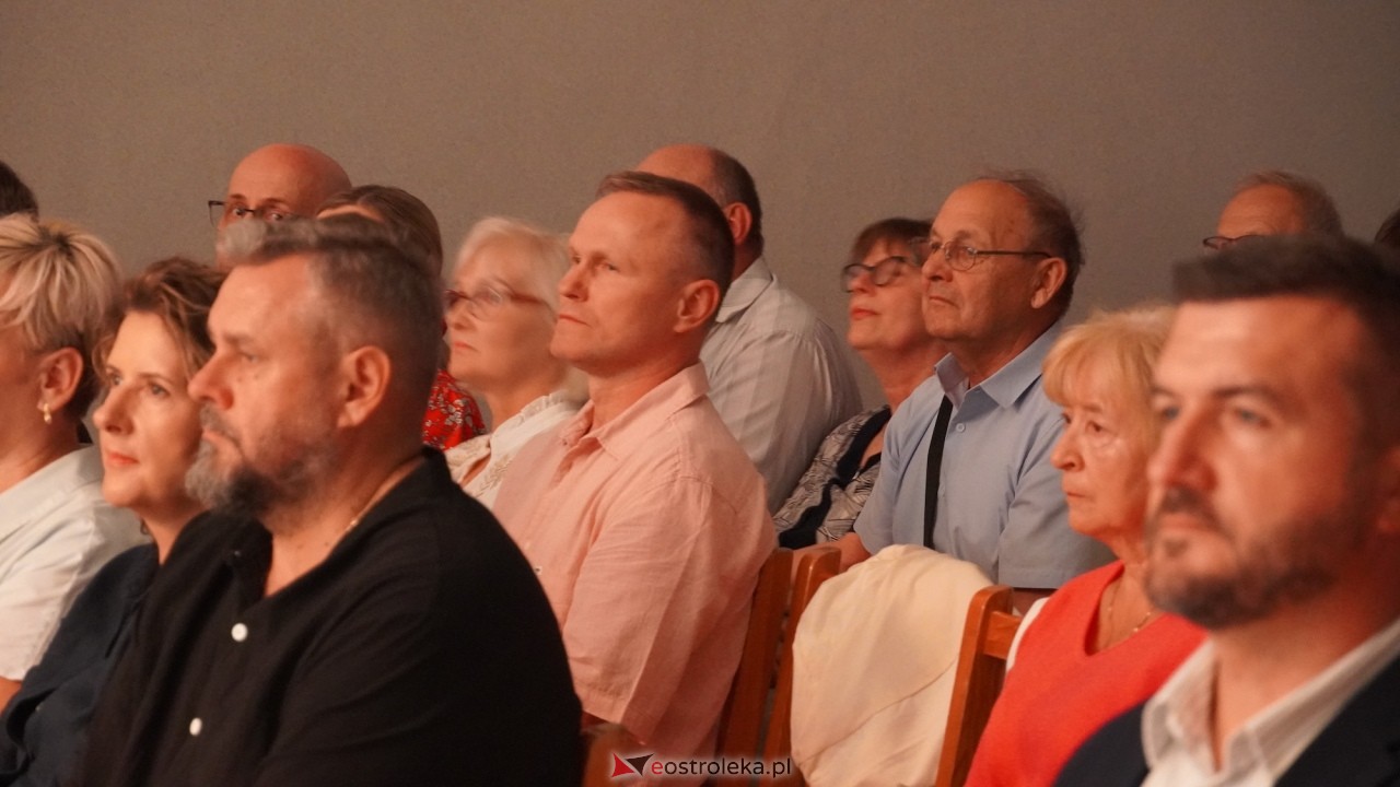 XI Festiwal Muzyczny Ostrołęckie Operalia „Muzyką i poezją o miłości Vol. 4 w Lelisie [30.08.2026] - zdjęcie #55 - eOstroleka.pl