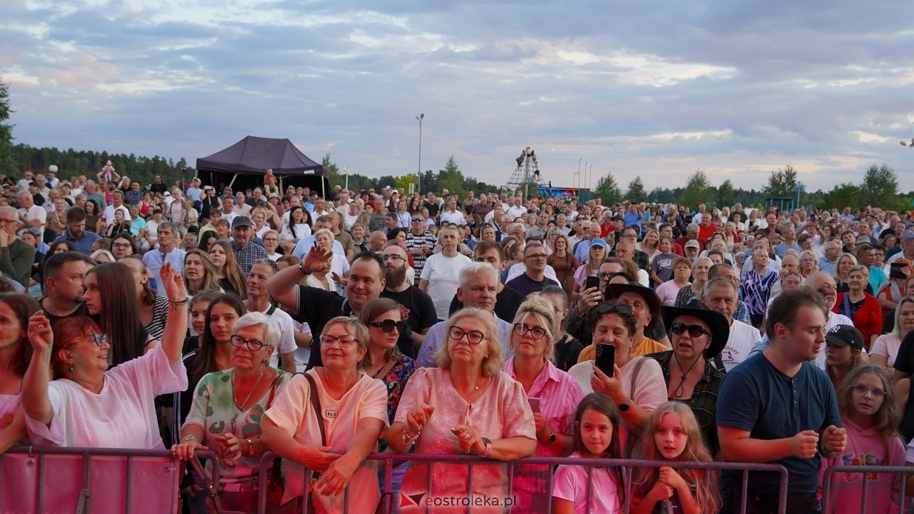 Miodobranie Kurpiowskie 2026 - Abba Show, Viki Gabor, GolecUOrkiestra [30.08.2026] - zdjęcie #178 - eOstroleka.pl