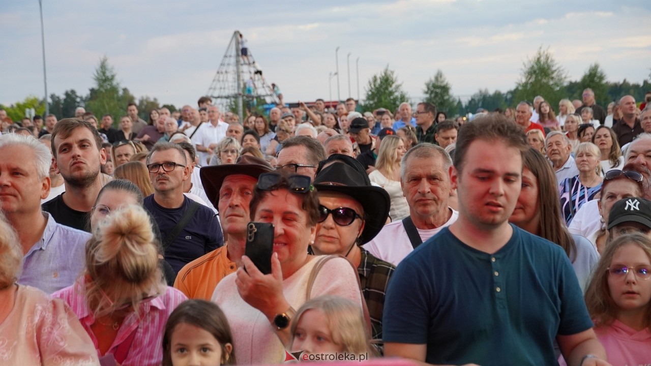 Miodobranie Kurpiowskie 2026 - Abba Show, Viki Gabor, GolecUOrkiestra [30.08.2026] - zdjęcie #163 - eOstroleka.pl