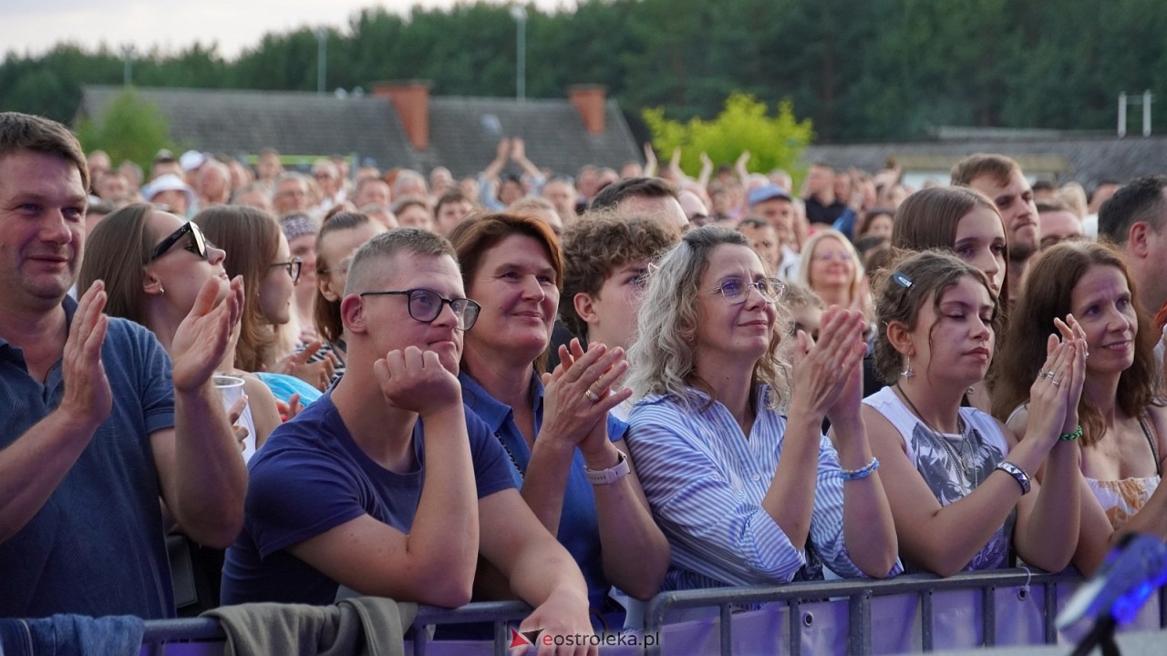 Miodobranie Kurpiowskie 2026 - Abba Show, Viki Gabor, GolecUOrkiestra [30.08.2026] - zdjęcie #159 - eOstroleka.pl