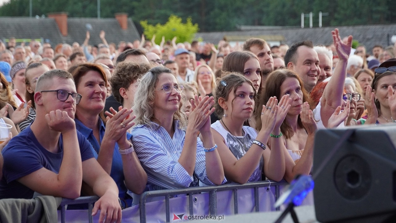 Miodobranie Kurpiowskie 2026 - Abba Show, Viki Gabor, GolecUOrkiestra [30.08.2026] - zdjęcie #158 - eOstroleka.pl