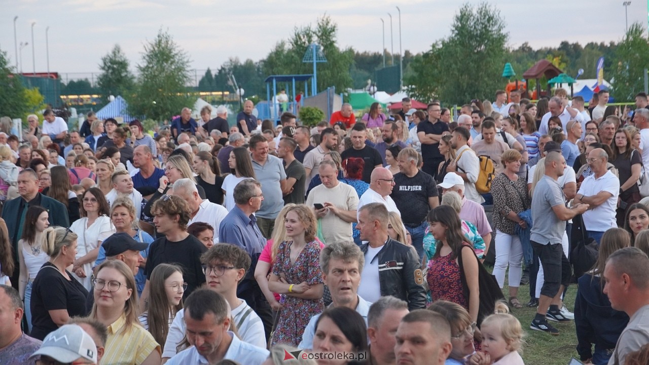 Miodobranie Kurpiowskie 2026 - Abba Show, Viki Gabor, GolecUOrkiestra [30.08.2026] - zdjęcie #145 - eOstroleka.pl
