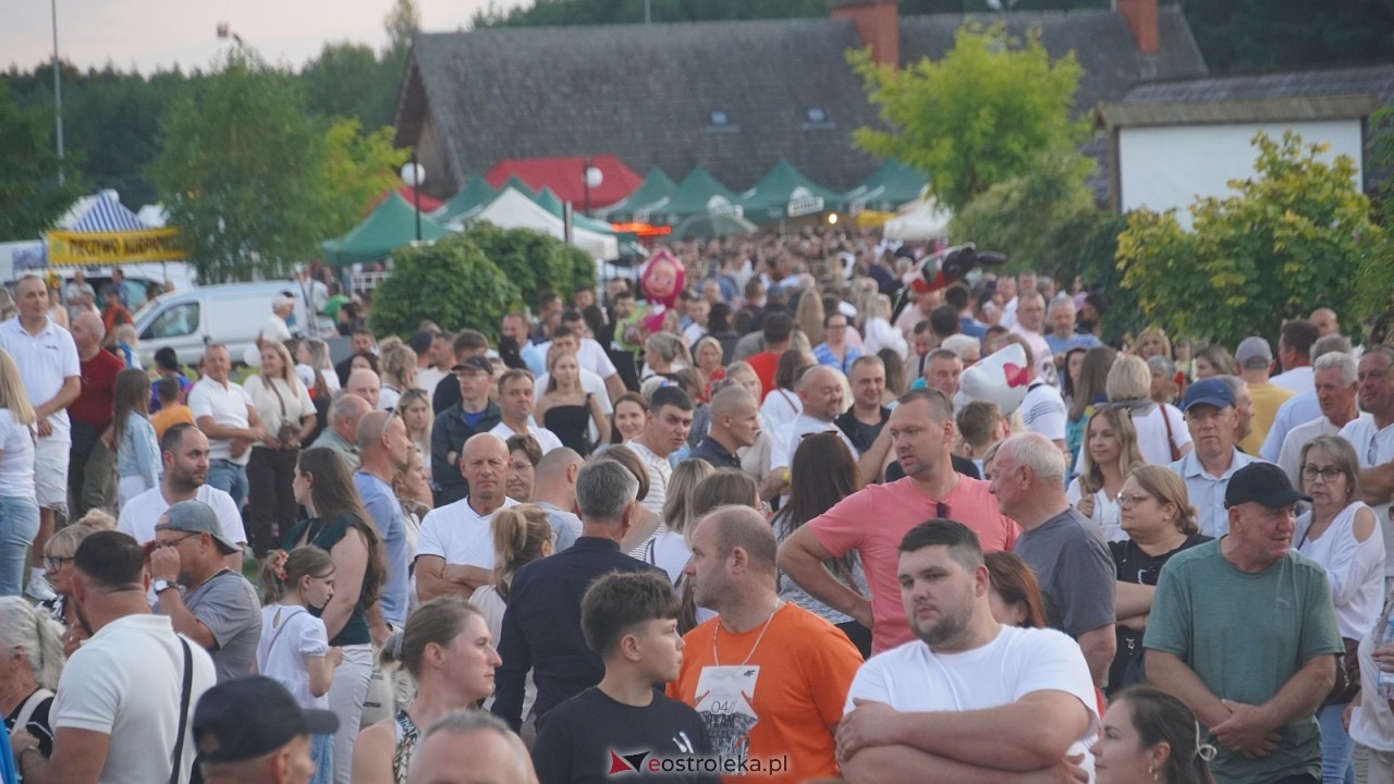 Miodobranie Kurpiowskie 2026 - Abba Show, Viki Gabor, GolecUOrkiestra [30.08.2026] - zdjęcie #143 - eOstroleka.pl