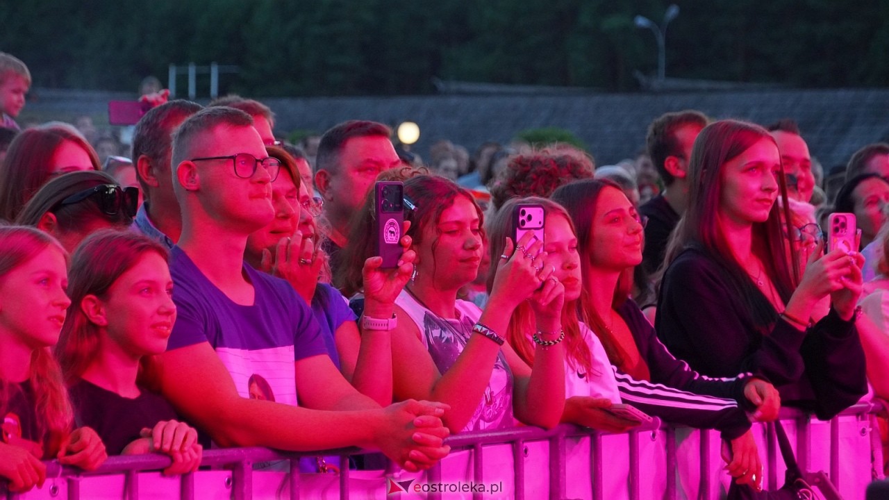 Miodobranie Kurpiowskie 2026 - Abba Show, Viki Gabor, GolecUOrkiestra [30.08.2026] - zdjęcie #126 - eOstroleka.pl