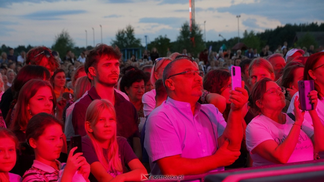 Miodobranie Kurpiowskie 2026 - Abba Show, Viki Gabor, GolecUOrkiestra [30.08.2026] - zdjęcie #122 - eOstroleka.pl