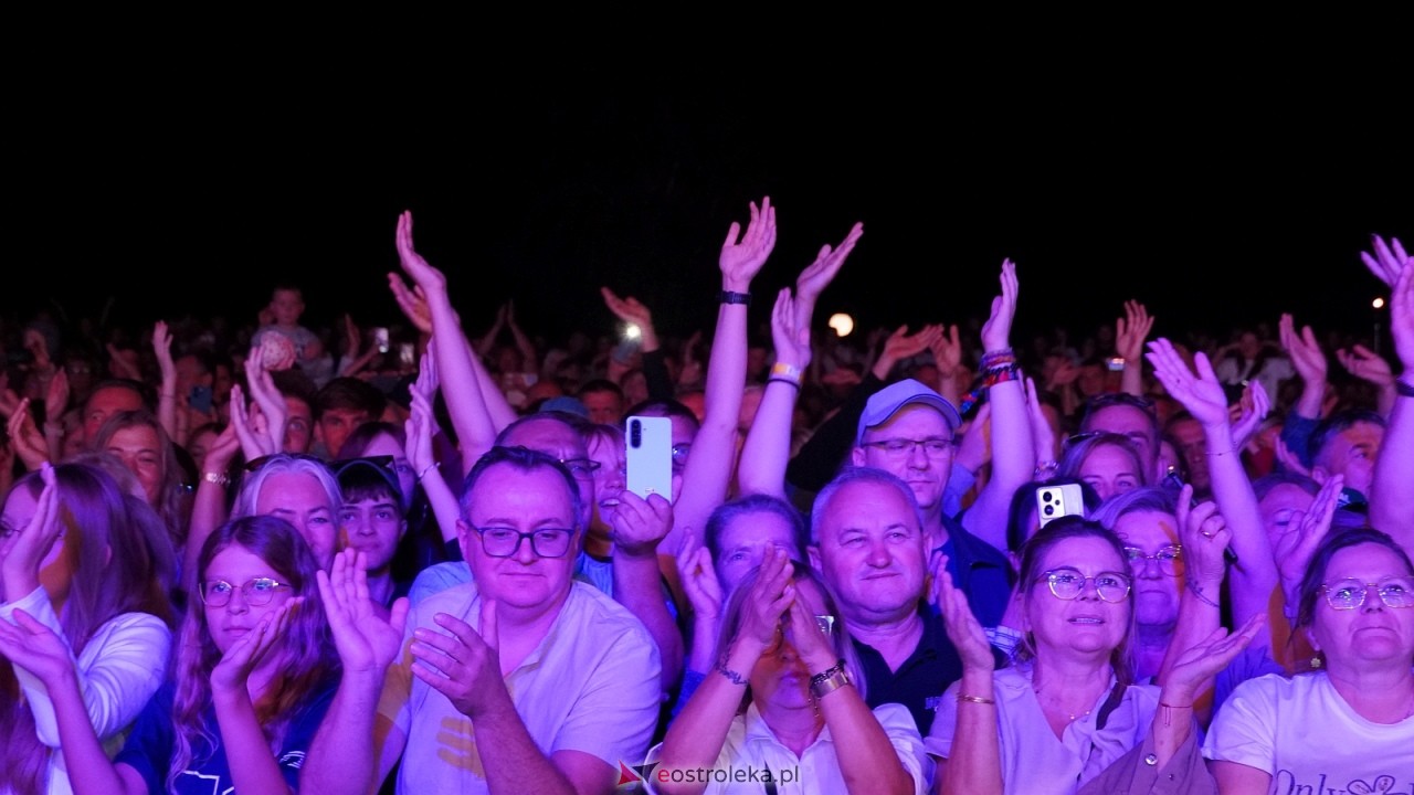 Miodobranie Kurpiowskie 2026 - Abba Show, Viki Gabor, GolecUOrkiestra [30.08.2026] - zdjęcie #61 - eOstroleka.pl