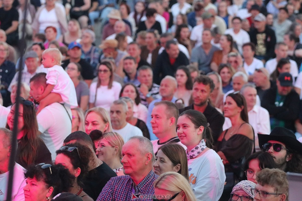Miodobranie Kurpiowskie 2026 - Abba Show, Viki Gabor, GolecUOrkiestra [30.08.2026] - zdjęcie #38 - eOstroleka.pl