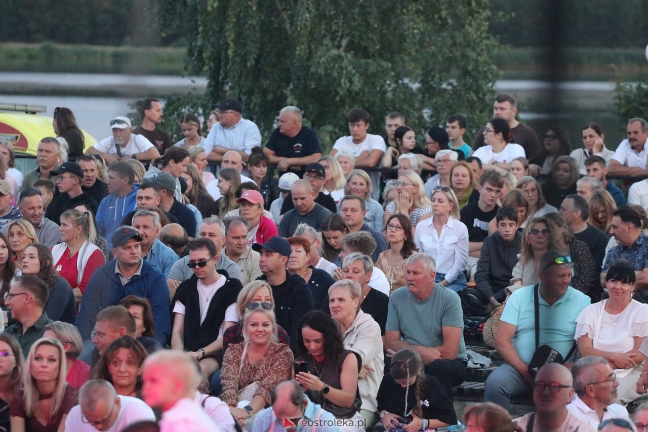 Miodobranie Kurpiowskie 2026 - Abba Show, Viki Gabor, GolecUOrkiestra [30.08.2026] - zdjęcie #36 - eOstroleka.pl