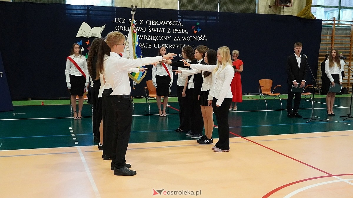 Rozpoczęcie roku szkolnego 2026/27 w III LO w Ostrołęce [01.09.2026] - zdjęcie #5 - eOstroleka.pl