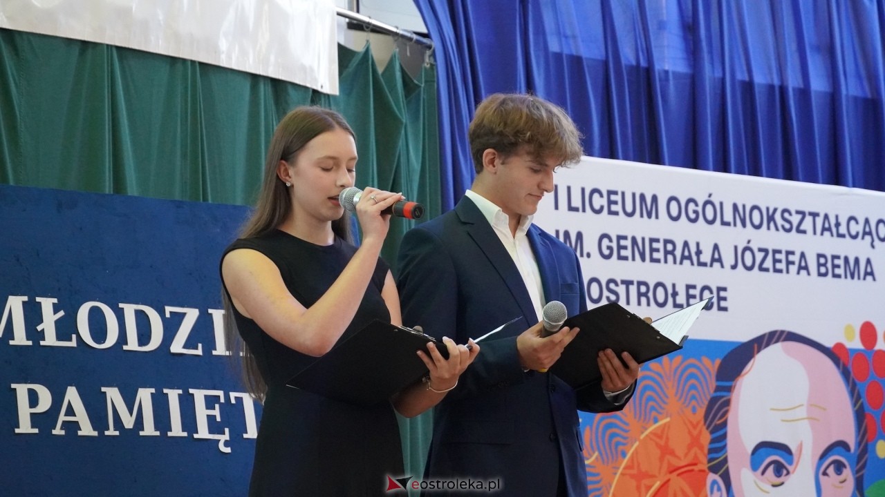Rozpoczęcia roku szkolnego 2026/2027 w I LO w Ostrołęce [01.09.2026] - zdjęcie #69 - eOstroleka.pl